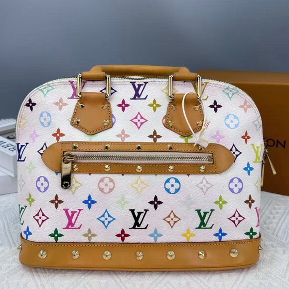 Louis Vuitton white tricolor coated studded monogram shell bag, 95% new - Picture 2 of 7